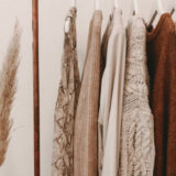 服選びで疲れる時の解決方法